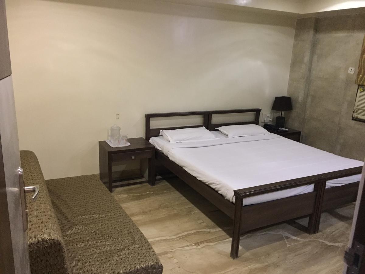 Haredia Hotel Mumbai Eksteriør bilde