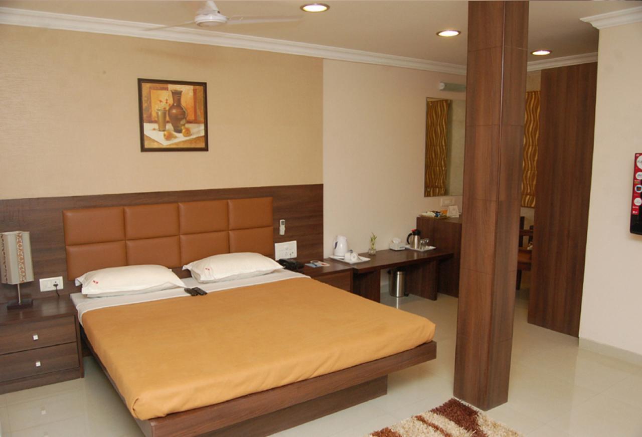 Haredia Hotel Mumbai Eksteriør bilde
